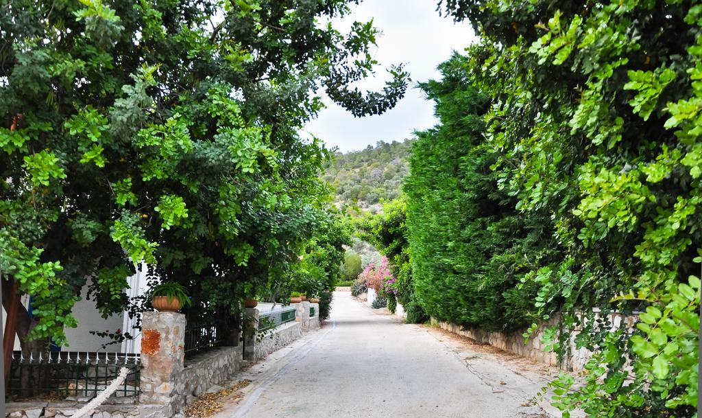 Hotel Korfos - Ξενοδοχείο Κόρφος Renovated Exterior photo