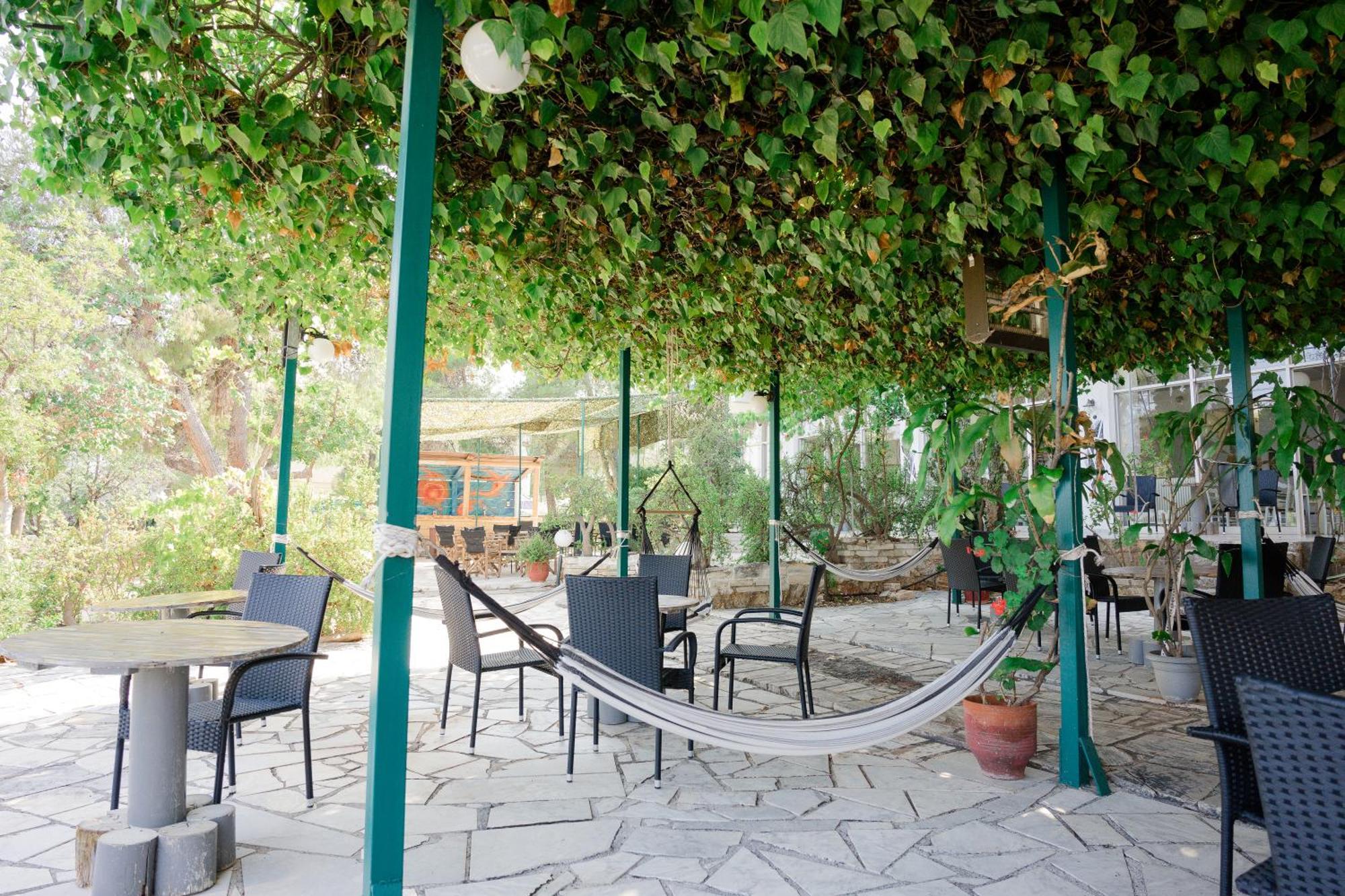 Hotel Korfos - Ξενοδοχείο Κόρφος Renovated Exterior photo