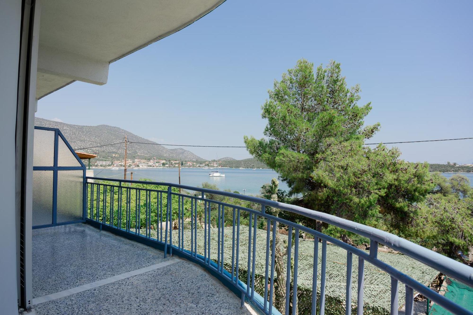Hotel Korfos - Ξενοδοχείο Κόρφος Renovated Exterior photo
